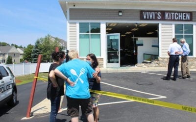 Rockland: No Injuries after Car Crashes into Vivi’s Kitchen