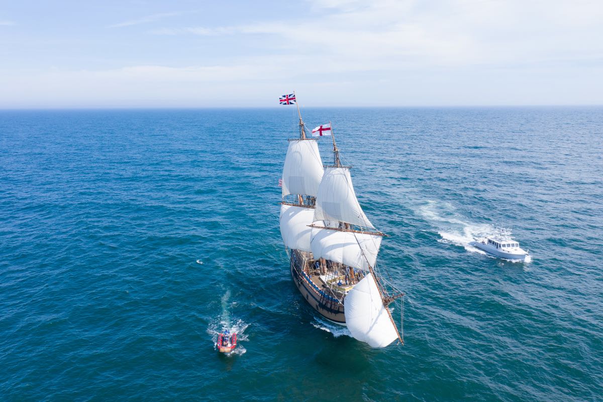 Credit_Plimoth Plantation_Mayflower II 7-30-650