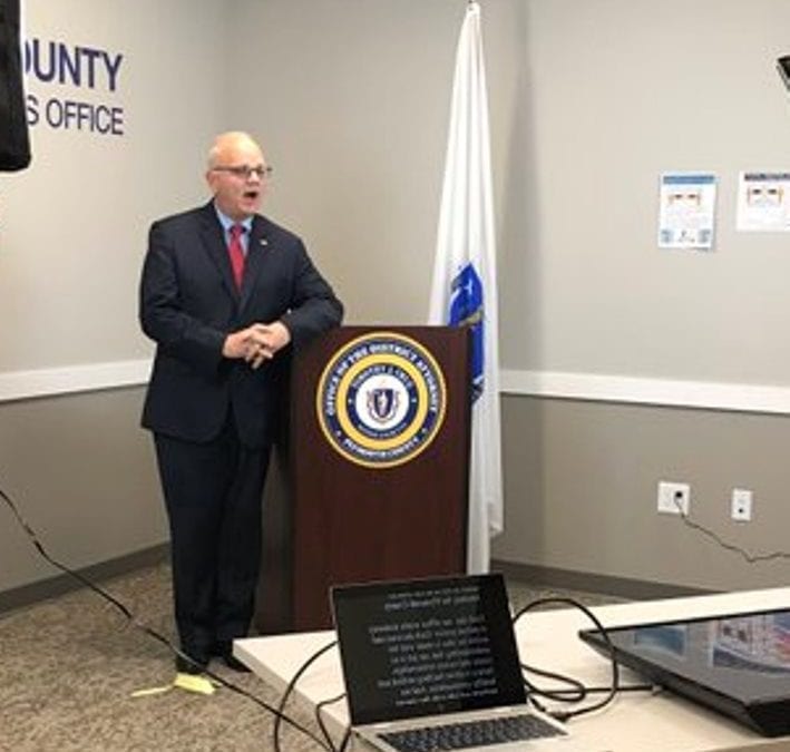 Cruz Discusses Retail Theft, Comfort Dogs