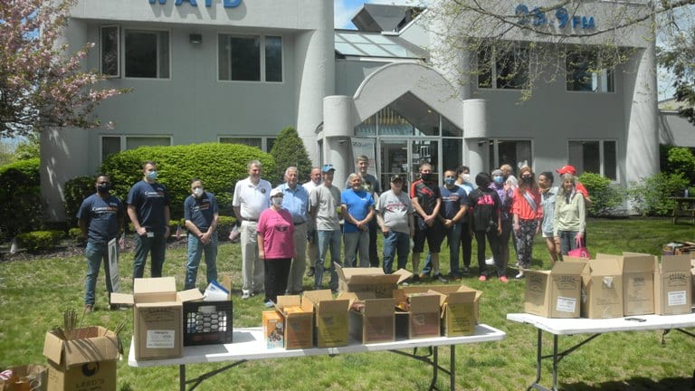 Vets Food Drive Thru
