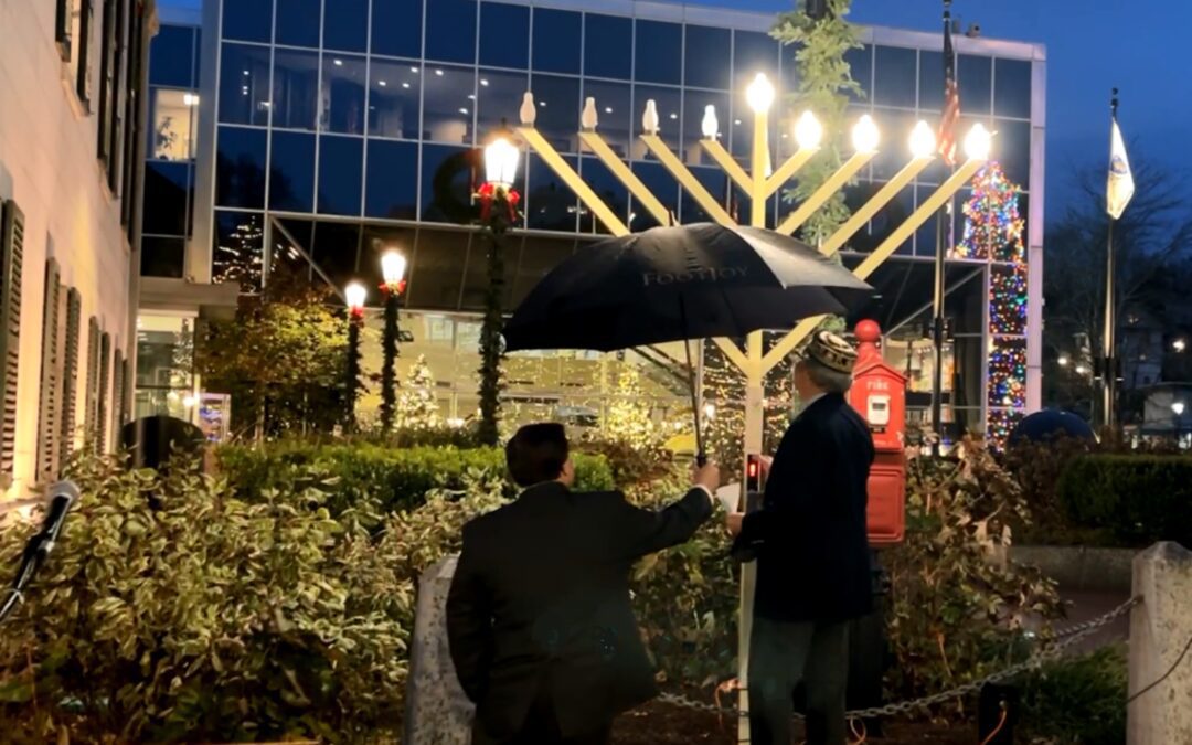 Quincy Holds Menorah Lighting