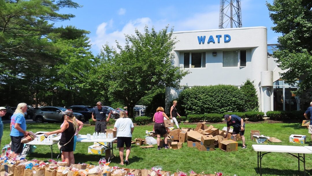 4,000 Pounds Of Food Distributed At Veterans Food Drive Thru