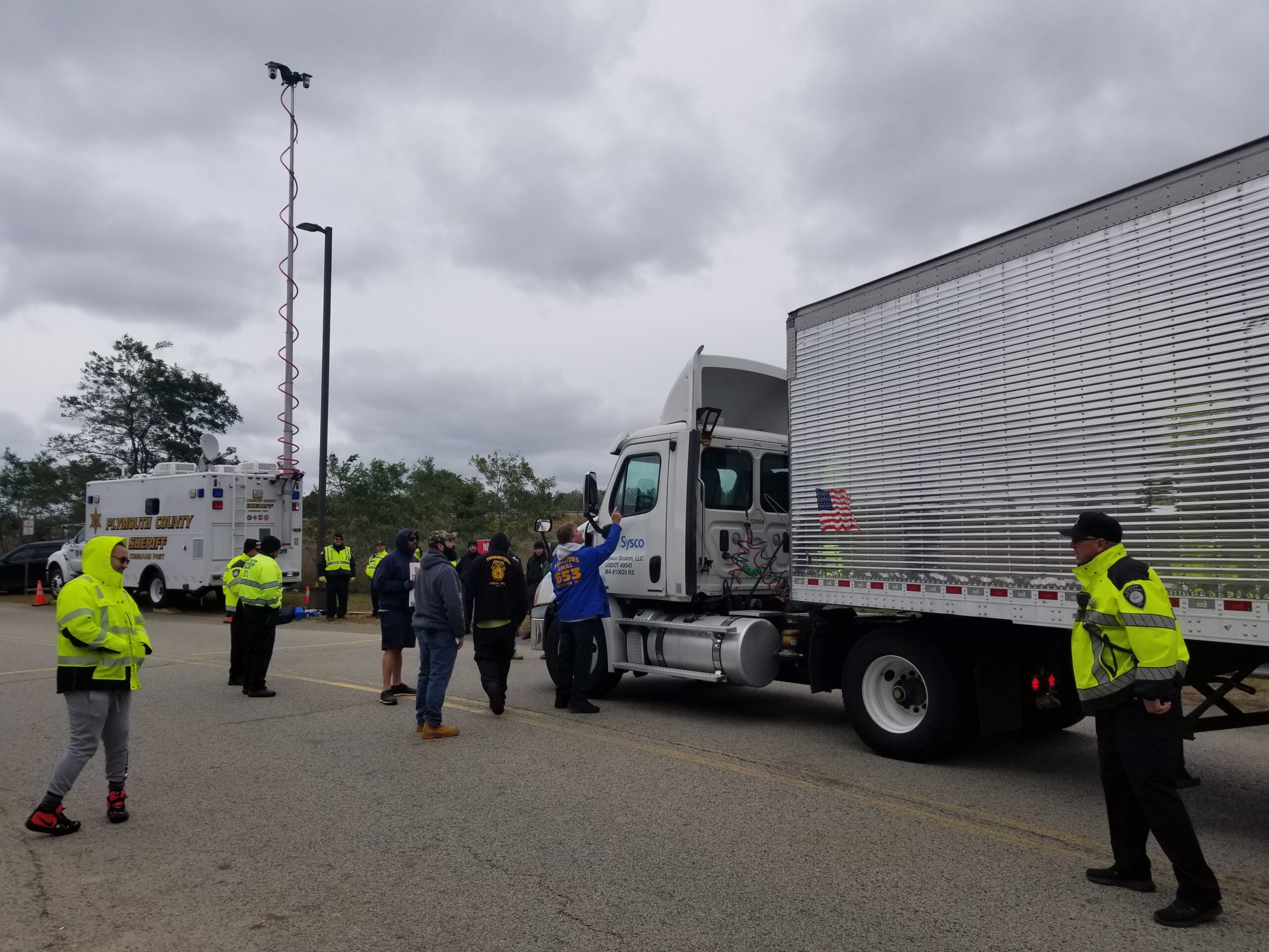 Sysco Boston Drivers Striking for Higher Wages, Health Insurance WATD