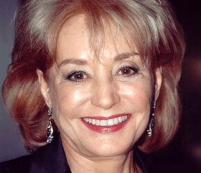 News Pioneer Barbara Walters Dies at Age 93