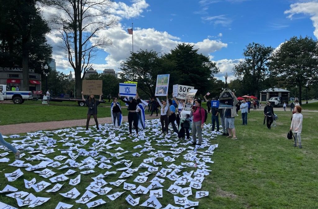 Thousands Rally in Support of Israel on Boston Common