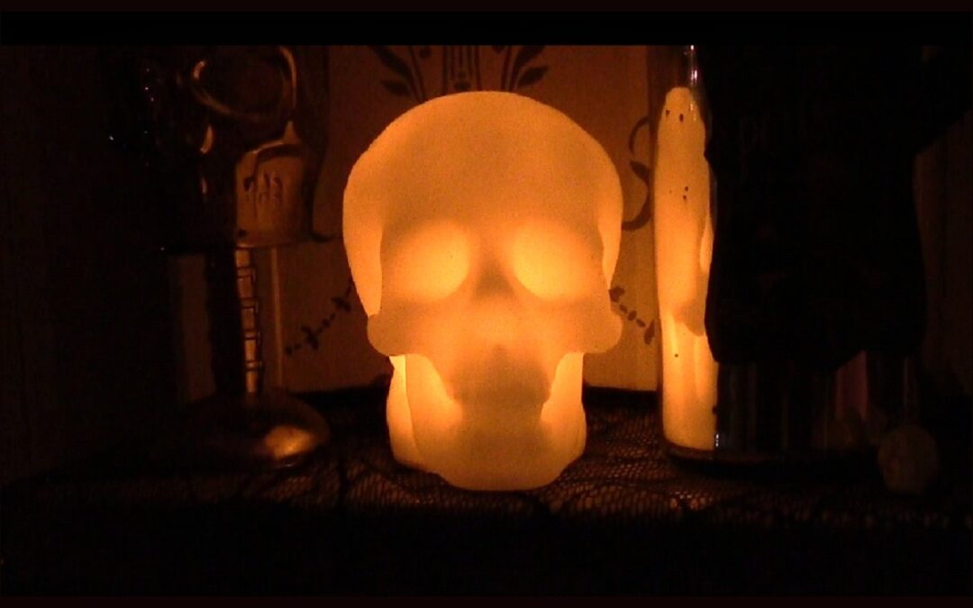 DRHS Holds Spiritualism Fall Fundrasier