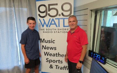 Young Volunteer Works With State Rep.
